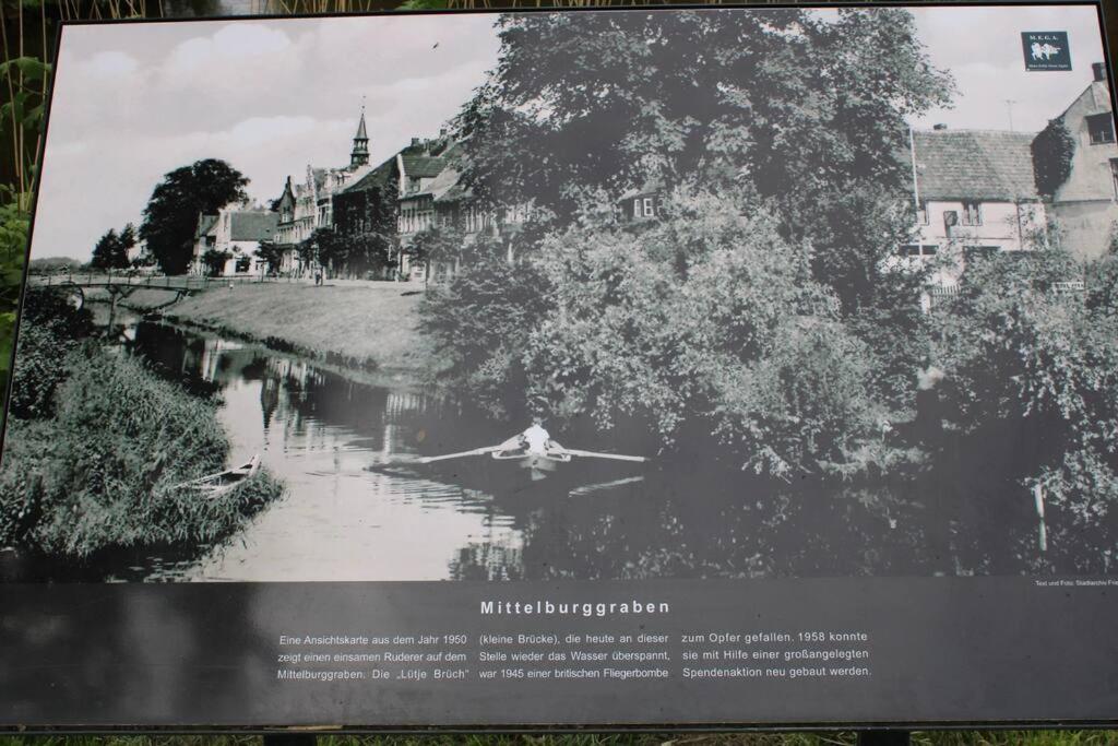 Hollaender Flair Friedrichstadt Exterior foto